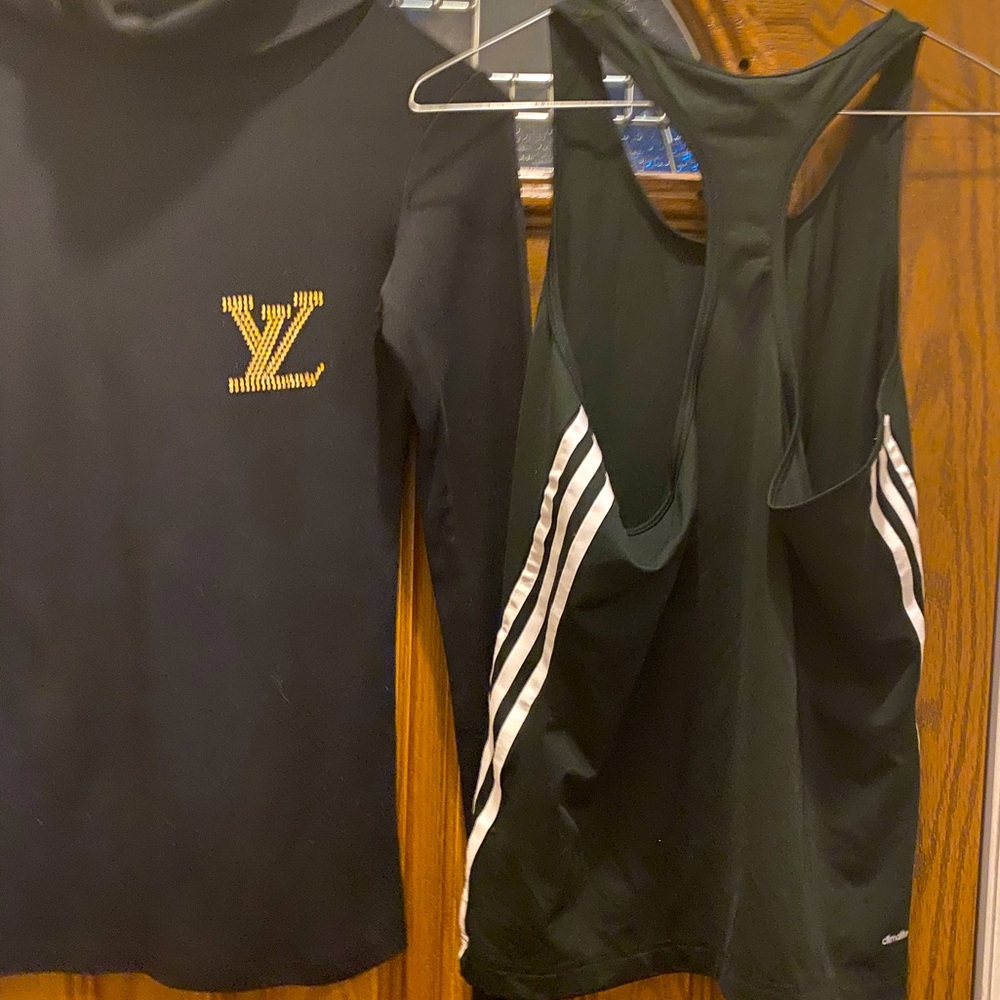 Racer back original Adidas shirt